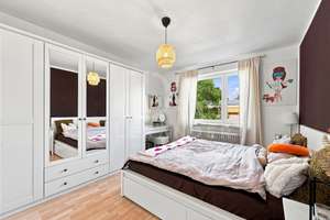 Charmante 2-Zimmer-Wohnung mit Balkon in begehrter Lage von München-Bogenhausen! – Die vollständige Adresse der Immobilie erhältst du vom Anbieter., 81927 Englschalking, München – Vorschaubild 4