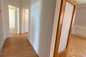 **Schön geschnittene 3-ZKB ideal für WG's** – Die vollständige Adresse der Immobilie erhältst du vom Anbieter., 55252 Mainz-Kastel, Wiesbaden – Vorschaubild 21