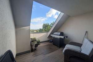 Dachgeschosswohnung mit Loggia | Einbauküche | Seenähe | bezugsfrei | provisionsfrei