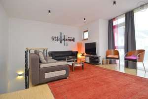 Schöne möblierte 2-Zimmer Wohnung mit Internet und PKW-Stellplatz in Wiesbaden