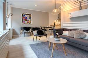 Möbliert: Designerwohnung mit wunderschönem Schnitt