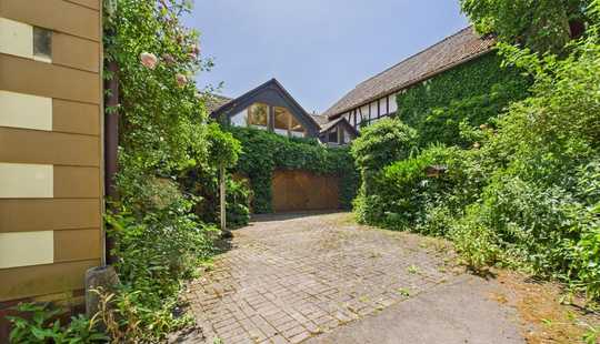 Bild von Clever gedachtes Zweifamilienhaus mit vielen Möglichkeiten