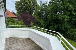 133 m² Wohntraum in Dortmund-Gartenstadt | Kamin | 2 Balkone | Große Einbauküche | Bezugsfrei – Rote-Becker-Straße 41, 44141 Westfalendamm, Dortmund – Vorschaubild 10
