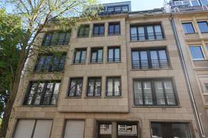 Süd-Terrasse über volle Breite | 124 m² kernsaniert | Düsseldorf-Stadtmitte – Hohenzollernstraße 27, 40211 Stadtmitte, Düsseldorf – Vorschaubild 17
