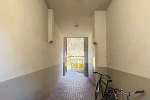 Leipzig-Gohlis: Balkon zum begrünten Innenhof | Mosaik-Parkett | separate Küche – Die vollständige Adresse der Immobilie erhältst du vom Anbieter., 4157 Gohlis-Mitte, Leipzig – Vorschaubild 4