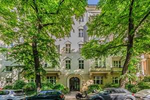 *PROVISIONSFREI* Bezugsfreie renovierte 2-Zimmer Altbauperle in hersschaftlichem Altbau in TOP-Lage – Prager Strasse 3, 10779 Wilmersdorf, Berlin – Vorschaubild 4