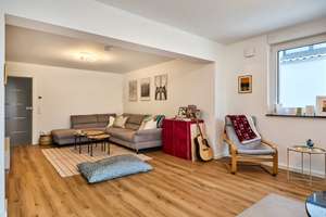 YOUR PLACE TO CALL HOME– Furnished Maisonette with Fireplace & Private Rooftop Terrace – Die vollständige Adresse der Immobilie erhältst du vom Anbieter., 55130 Weisenau, Mainz – Vorschaubild 9
