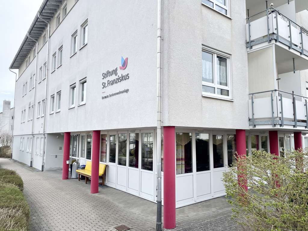 Immobilie in Zimmern ob Rottweil - 1,5 Zimmer Eigentumswohnung in 78658 Zimmern - Bild 2