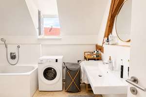 **INNINGEN** Exklusive Reihenmittelhausartige 3,5 ZwKB in ehemaliger Scheune – Hornissenweg 11, 86199 Inningen, Augsburg – Vorschaubild 23