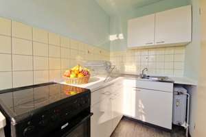 Lichtdurchflutetes 1-Zimmer-Appartement mit Balkon in begehrter Lage von Konstanz-Petershausen – Die vollständige Adresse der Immobilie erhältst du vom Anbieter., 78467 Fürstenberg, Konstanz – Vorschaubild 5