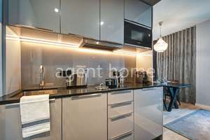 MÖBLIERT - LIFESTYLE IN MITTE - Apartment mit Balkon in der Cloud No.7 – Die vollständige Adresse der Immobilie erhältst du vom Anbieter., 70191 Europaviertel, Stuttgart – Vorschaubild 10
