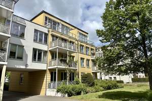 Wohnen in der Berliner Vorstadt in Potsdam - 3-Zi. Wohnung mit Balkon, Gäste WC und TG-Stellplatz
