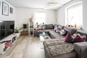 Zweifamilienhaus mit geräumigen Lagerflächen und angrenzenden Scheunen – Alb-Donau-Kreis – Vorschaubild 4