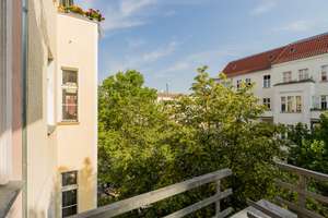 From 01.04 Amazing, bright flat in Prenzlauer Berg with balcony – Die vollständige Adresse der Immobilie erhältst du vom Anbieter., 10407 Prenzlauer Berg, Berlin – Vorschaubild 15