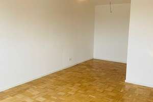 Schicke 2-Zimmer-Wohnung mit Balkon sucht neuen Mieter! – Brehmstr. 2, 90443 Steinbühl, Nürnberg – Vorschaubild 3