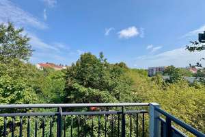 Weitblick in Friedrichshain: 4-Zi mit Balkon im 4.OG zum ruhigen Innenhof | Renovierungsbedürftig – Die vollständige Adresse der Immobilie erhältst du vom Anbieter., 10247 Friedrichshain, Berlin – Vorschaubild 15