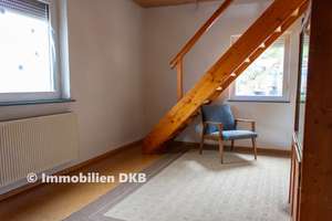 Viel Raum für Familienglück – stilvoll wohnen mit Garten, Ausbaureserve und vielen Modernisierungen – Die vollständige Adresse der Immobilie erhältst du vom Anbieter., 91631 Wettringen – Vorschaubild 31