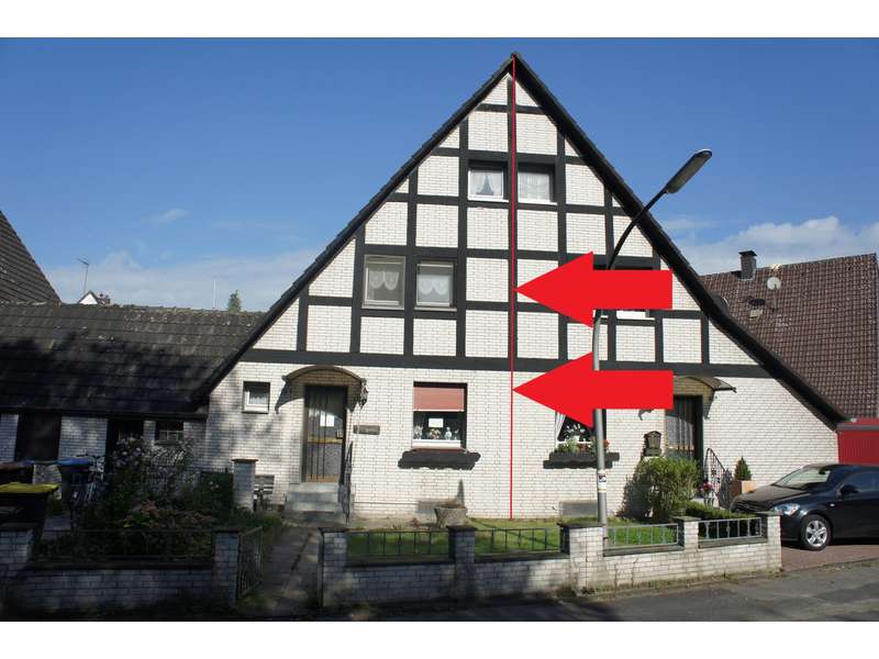 ***GÜNSTIGE DOPPELHAUSHÄLFTE MIT RENOVIERUNGSBEDARF***