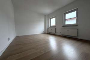3 Zimmer-DG-Maisonette-Wohnung mit Lift, EBk und Balkon in Magdeburg zu vermieten – Breiter Weg 226, 39104 Altstadt, Magdeburg – Vorschaubild 10