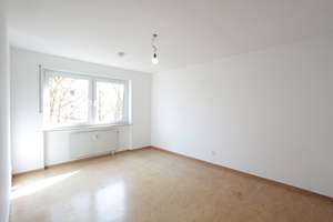 Durch Erbpacht bezahlbar: Große 3,5-4,5-Zimmer-Wohnung+moderne Einbauküche+hochwertige Korkböden – Die vollständige Adresse der Immobilie erhältst du vom Anbieter., 80992 Alt-Moosach, München – Vorschaubild 13