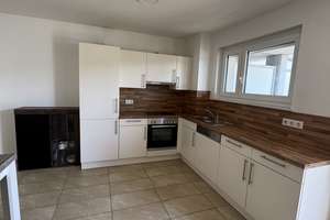 2-Zimmer Wohnung im 1. OG in Fellbach mit Wintergarten und 2 Terrassen – Friedrich-List-Str. 10, 70736 Fellbach – Vorschaubild 3