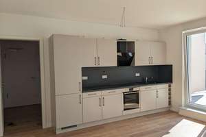 Schöne Helle 2Z-Wohnung in Bernau mit Einbauküche und Terrasse