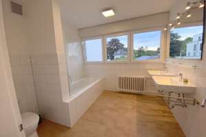 Tolles Haus in Bonn-Muffendorf: Umfassend modernisiert. Garten, EBK, Garage, offener Kamin. – 53177 Muffendorf, Bonn – Vorschaubild 16