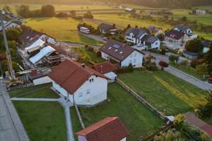 Viel Platz für die ganze Familie: Großes Einfamilienhaus  mit Garten und 3 Garagen – Die vollständige Adresse der Immobilie erhältst du vom Anbieter., 89584 Ehingen (Donau) – Vorschaubild 8