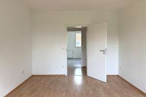 Ruhig wohnen: Renovierte 3-Zimmer-Wohnung mit Blick ins Grüne | Stellplatz – Die vollständige Adresse der Immobilie erhältst du vom Anbieter., 45884 Rotthausen, Gelsenkirchen – Vorschaubild 6