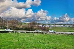 Property thumbnail 12