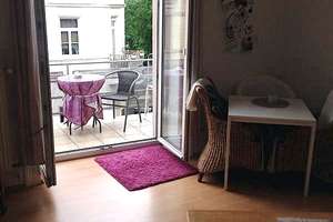 Großzügige Single-Wohnung, mit Balkon, Nähe Park Nerotal, ab Mai frei – Stiftstraße 2, 65183 Mitte, Wiesbaden – Vorschaubild 1