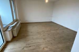 Tolle 2-Zimmer-Balkonwohnung mit Laminat und Tapeten – Hüskenbusch 2, 47167 Röttgersbach, Duisburg – Vorschaubild 5