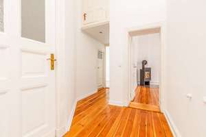 Stilvolle 3-Zimmer-Altbauwohnung mit 3,50 m Deckenhöhe und Kamin in bester Lage! – Uhlandstraße 129, 10717 Wilmersdorf, Berlin – Vorschaubild 8