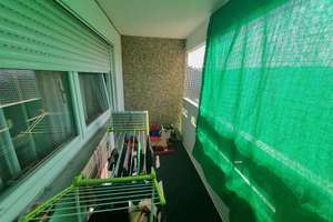 **Helle 3,5-Zi.-Wohnung mit gigantischer Aussicht und TG-Stellplatz** – Die vollständige Adresse der Immobilie erhältst du vom Anbieter., 70195 Botnang-Nord, Stuttgart – Vorschaubild 4