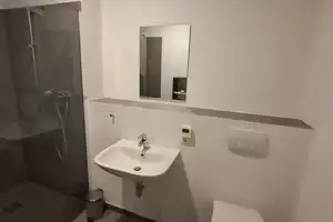 Modernes Studentenappartement mit eigener Küche! - ALL INCLUSIVE! – Kronenstr. 45, 44789 Bochum – Vorschaubild 4