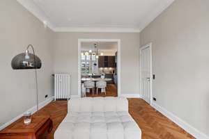Ein Zuhause, das historischen Altbaucharme mit modernem Luxus vereint – Die vollständige Adresse der Immobilie erhältst du vom Anbieter., 22085 Uhlenhorst, Hamburg – Vorschaubild 8