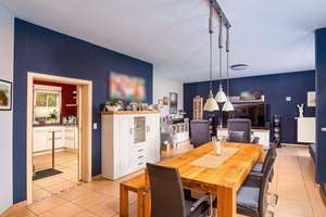 Energieeffizienter Walmdach-Eckbungalow mit Urlaubsfeeling – Die vollständige Adresse der Immobilie erhältst du vom Anbieter., 47495 Rheinberg – Vorschaubild 2