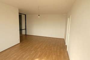 Alltagstaugliche 3-Zimmer-Wohnung mit Balkon in Krefeld – Bückerfeldstraße 18-20, 47803 Benrad-Nord, Krefeld – Vorschaubild 3