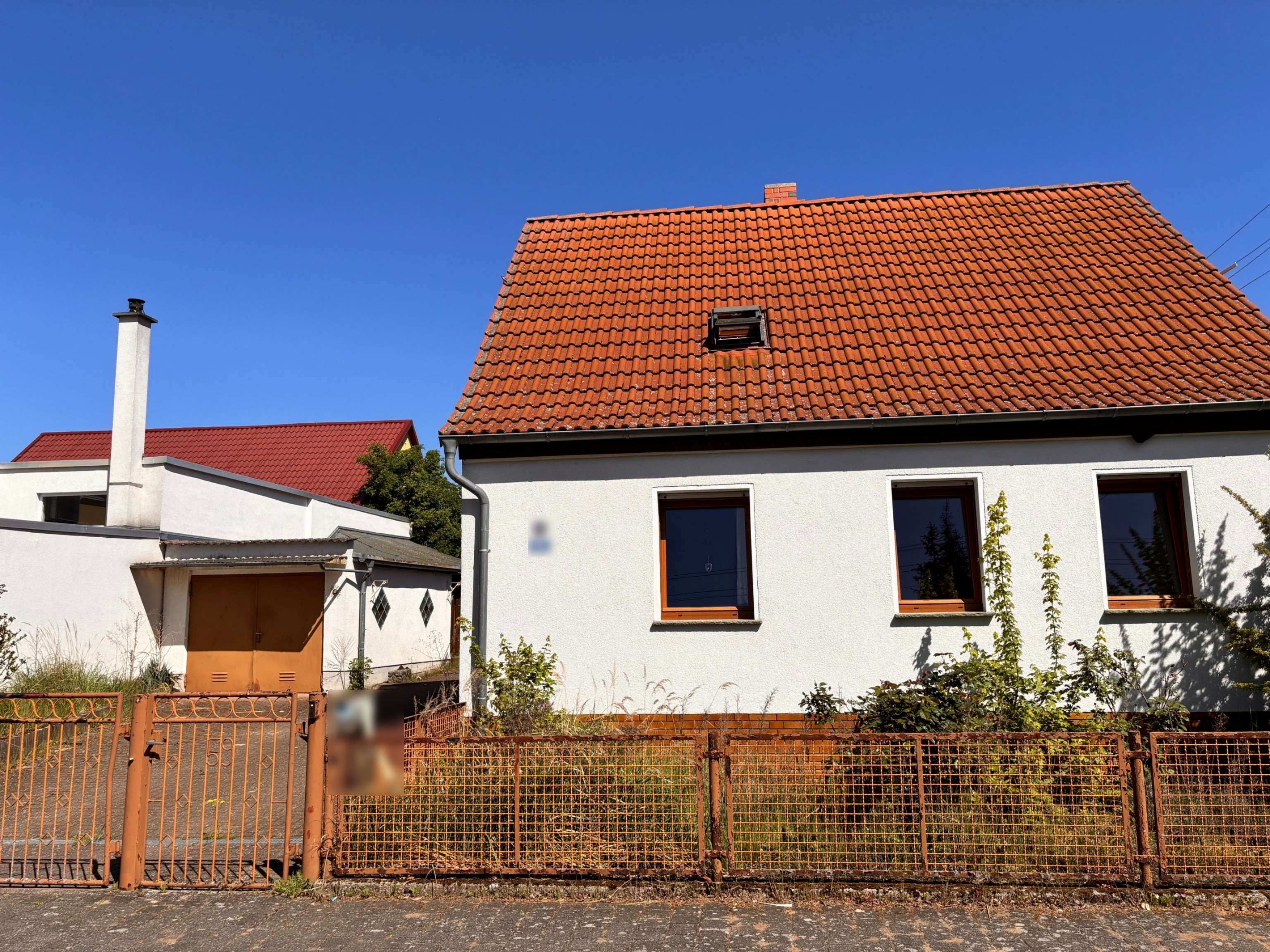 Haus mit Potenzial in Handwerkerhände abzugeben in Coswig, Ortsteil Hundeluft, Wittenberg Kreis – Bild 1