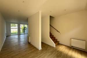 Wunderschönes Stadt-Lofthaus mit Garten -modern und pfiffig im Grundriss- Zentral in Witten – Diakonissenstrasse 9, 58455 Innenstadt, Witten – Vorschaubild 9