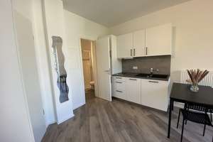 Mitten in STUTTGART ! Wunderschöne vollmöbilierte Studioapartments Apartment( 3.1 )ab 01.04.2026 – Neckarstr. 140/2, 70190 Stöckach, Stuttgart – Vorschaubild 2