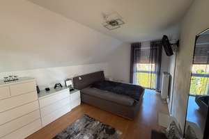 Stilvolles Wohnen in begehrter Lage von Krefeld-Benrad Nord – Freistehendes Einfamilienhaus – Die vollständige Adresse der Immobilie erhältst du vom Anbieter., 47804 Kempener Feld/Baackeshof, Krefeld – Vorschaubild 19