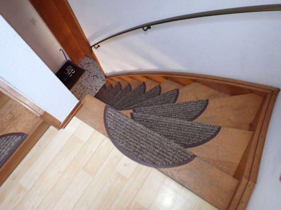 Treppe zum DG