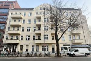 +++ Bezugsfreie 2-Zi. DG-Wohnung mit Süd-Terrasse & Aufzug mit viel Gestaltungspotenzial +++