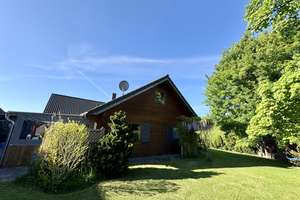 Idylle in Drochtersen: Ein Blockbohlenhaus, das Wellness für Ihre Seele bietet. – Die vollständige Adresse der Immobilie erhältst du vom Anbieter., 21706 Drochtersen – Vorschaubild 2