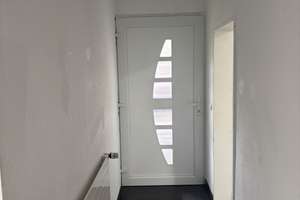 Geräumiges und neuwertiges 4-Zimmer-Haus mit gehobener Innenausstattung zur Miete in Krefeld – 47804 Kempener Feld/Baackeshof, Krefeld – Vorschaubild 14