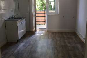 Schöne, geräumige 4 Zimmer Wohnung in Duisburg – Dickelsbachstrasse 10, 47053 Dellviertel, Duisburg – Vorschaubild 2