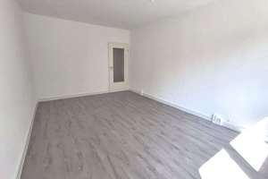 Frisch sanierter Wohntraum mit Balkon! 1.000€ Küchenbonus! – Grüne Straße 3, 2763 Zittau – Vorschaubild 3