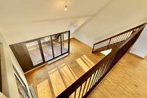 Großzügige Dachgeschoss-Maisonette-Galerie-Wohnung mit 4 Zimmer / 2 Balkone / renovierungsbedürftig – Robert-Stolz-Str. 13, 40470 Mörsenbroich, Düsseldorf – Vorschaubild 8