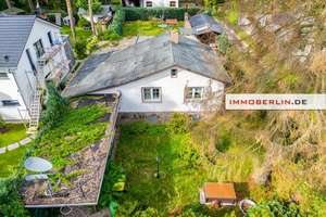 IMMOBERLIN.DE - Wohlfühllage: Netter Bungalow auf herrlichem Grundstück – Die vollständige Adresse der Immobilie erhältst du vom Anbieter., 15366 Hoppegarten – Vorschaubild 2